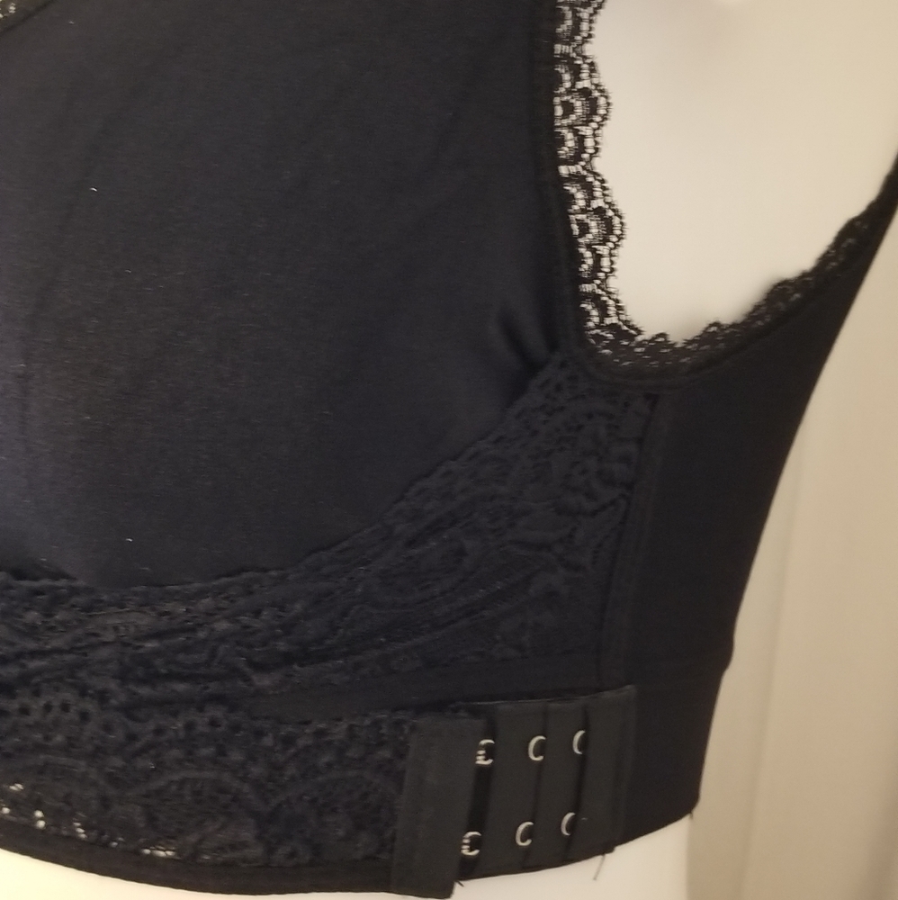 BNWT LOUNGE BRA! REMOVABLE PADDING! BLACK SM/MED - Picture 4 of 9